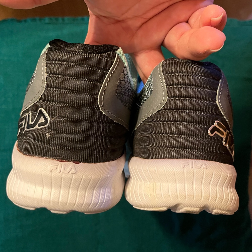 Fila Memory Foam Running Sneakers - image 4